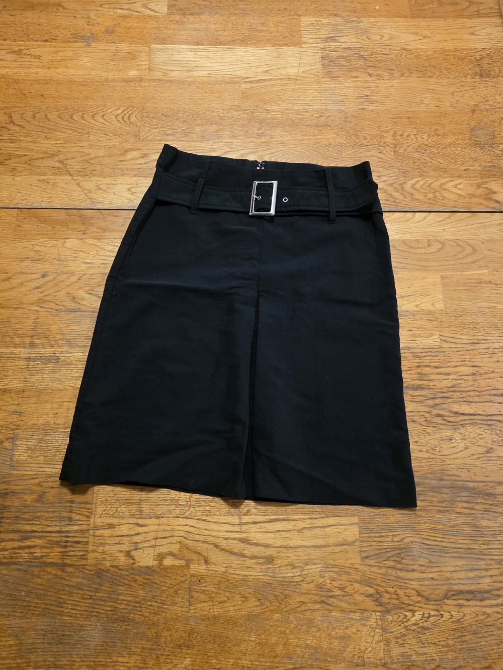Zinc Y2k Midi Classic Front Pleat with Faux Belt Black Skirt